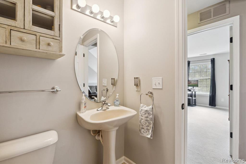 3476 KNEELAND Circle, Howell, MI 48843 — Photo 19