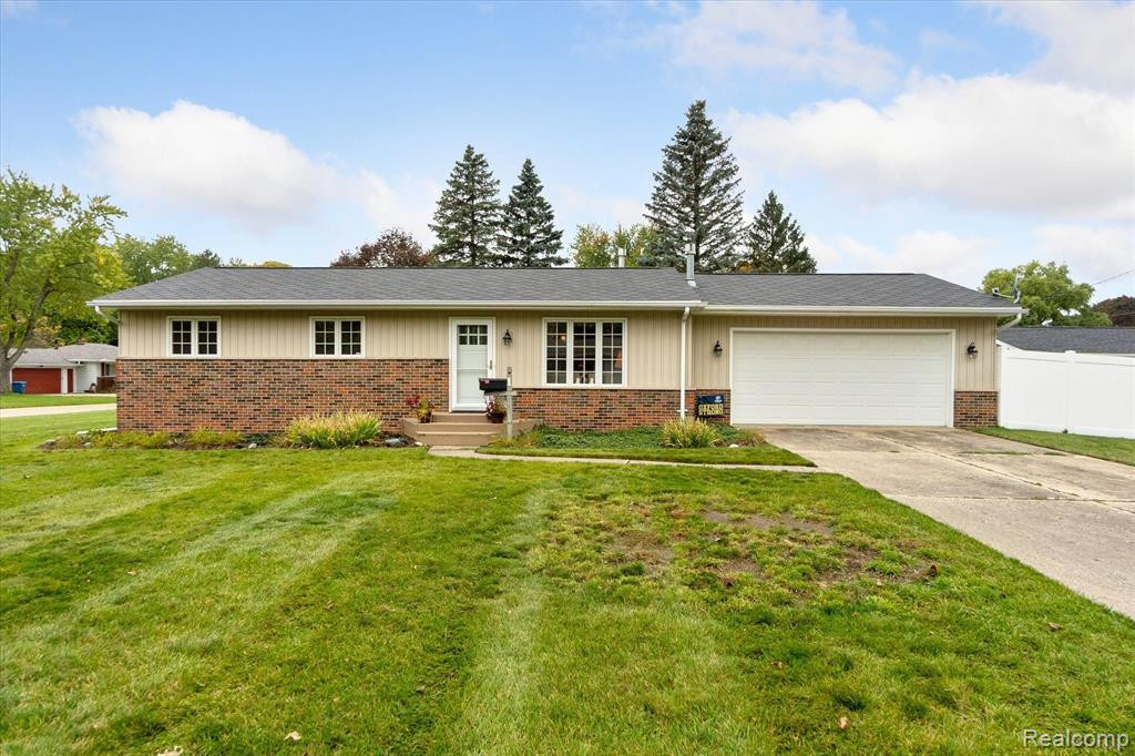 1 WILLOW Street, Oxford, MI 48371 — Photo 3