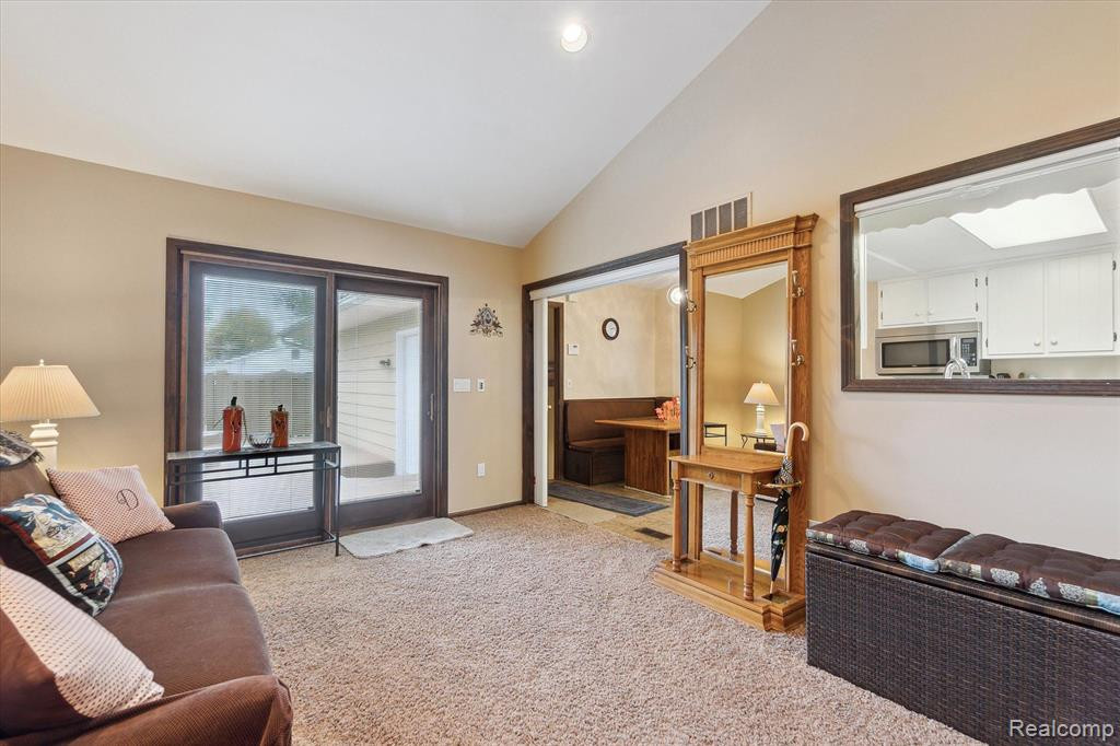 1 WILLOW Street, Oxford, MI 48371 — Photo 17