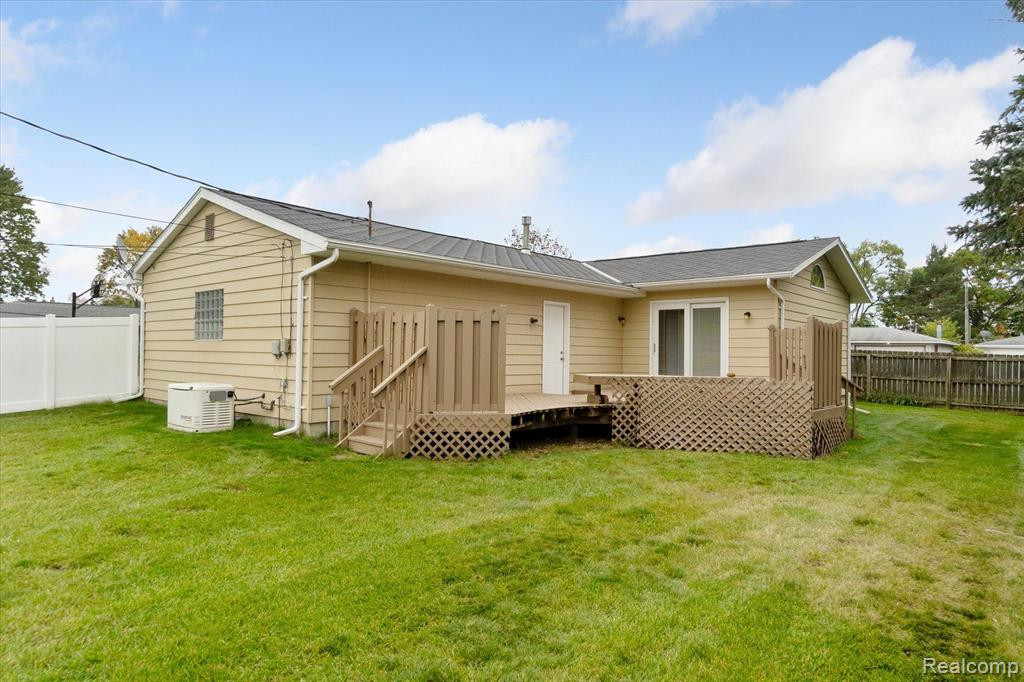 1 WILLOW Street, Oxford, MI 48371 — Photo 36