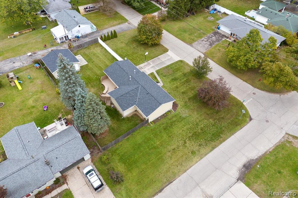 1 WILLOW Street, Oxford, MI 48371 — Photo 45