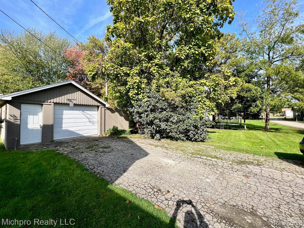 5547 NORTH Street, Dryden, MI 48428 — Photo 6