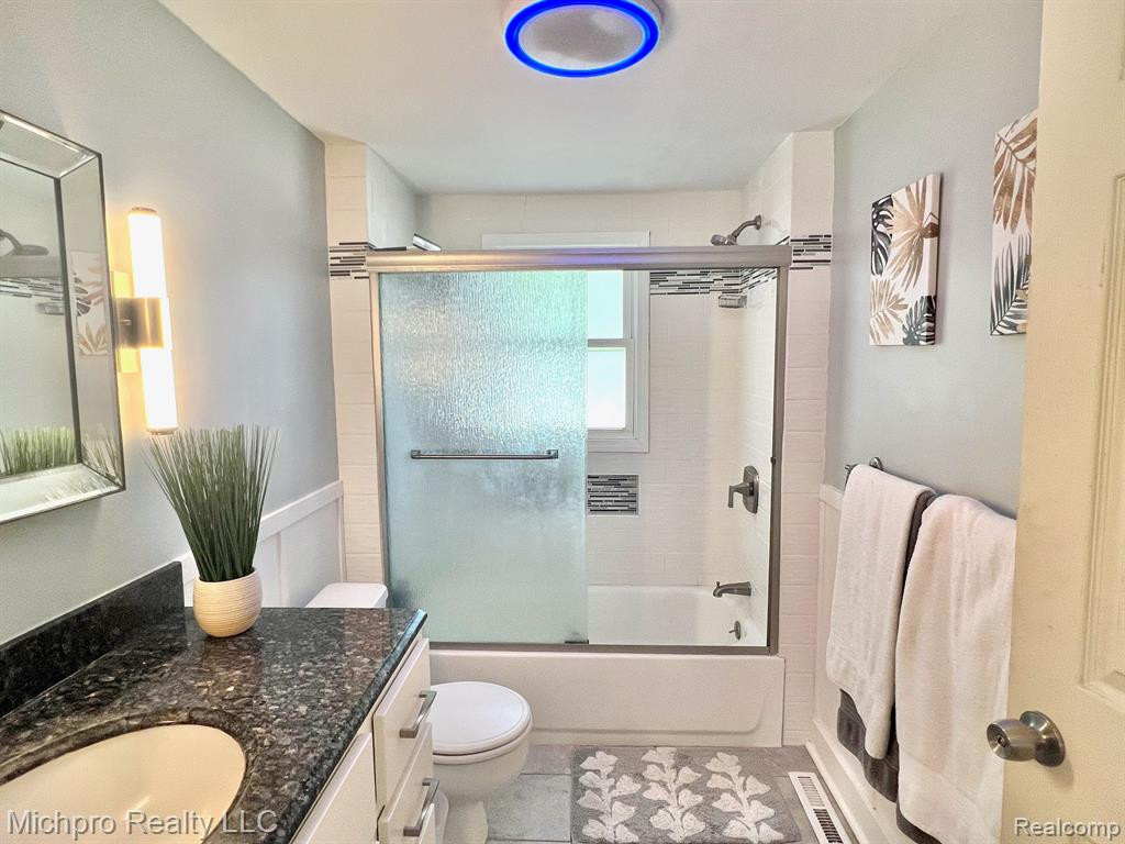 5547 NORTH Street, Dryden, MI 48428 — Photo 15