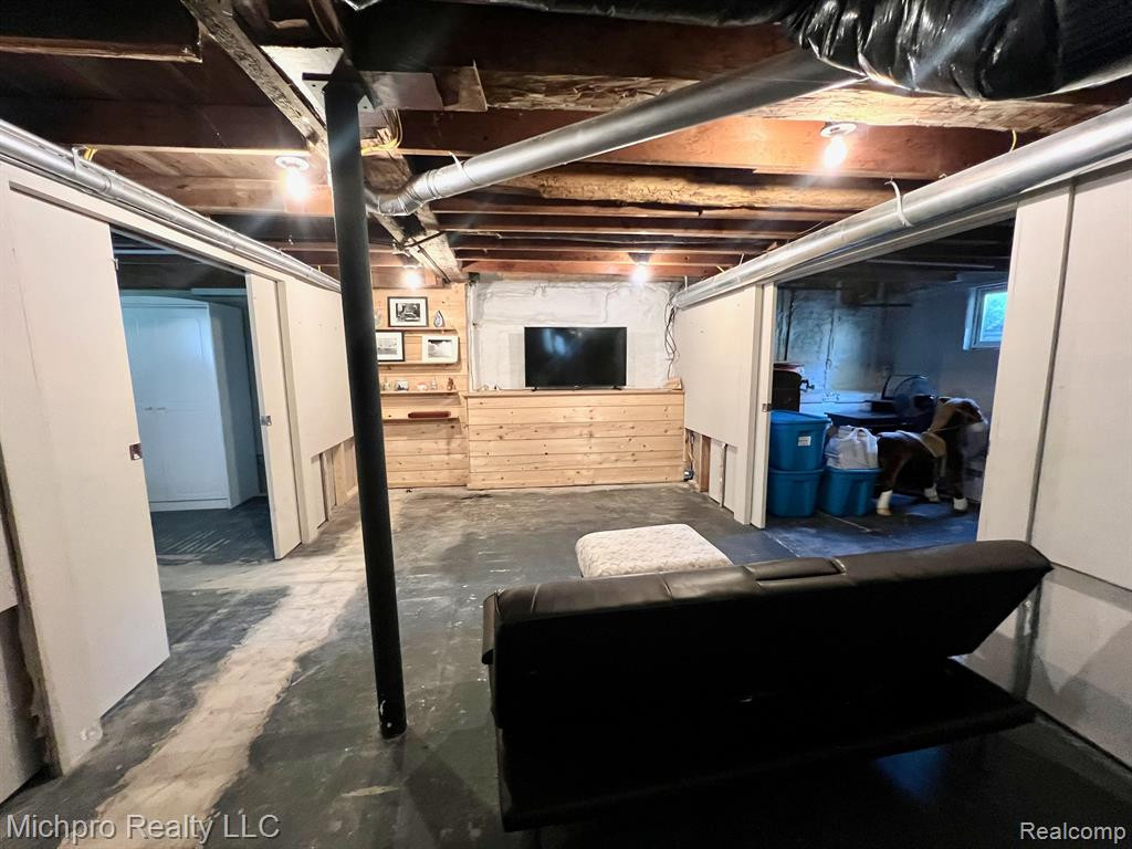 5547 NORTH Street, Dryden, MI 48428 — Photo 32