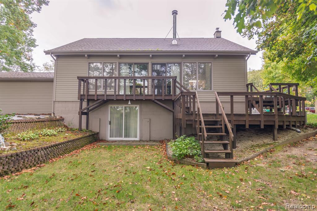 2491 ARLINGTON Road, Columbus, MI — Photo 3