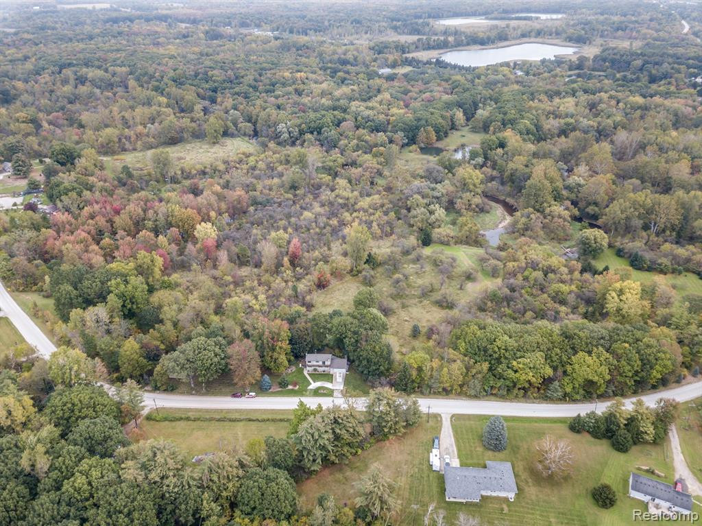 2491 ARLINGTON Road, Columbus, MI — Photo 4