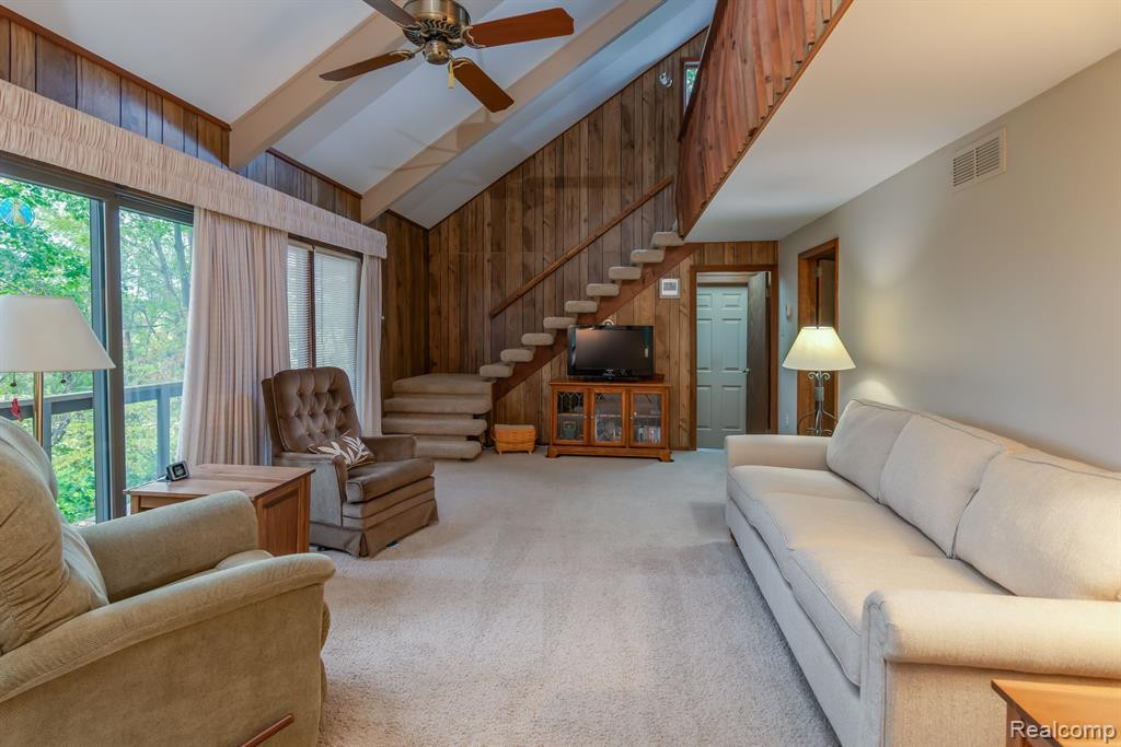 2491 ARLINGTON Road, Columbus, MI — Photo 8