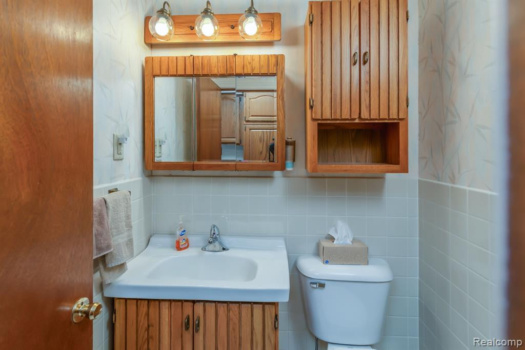 2491 ARLINGTON Road, Columbus, MI — Photo 20