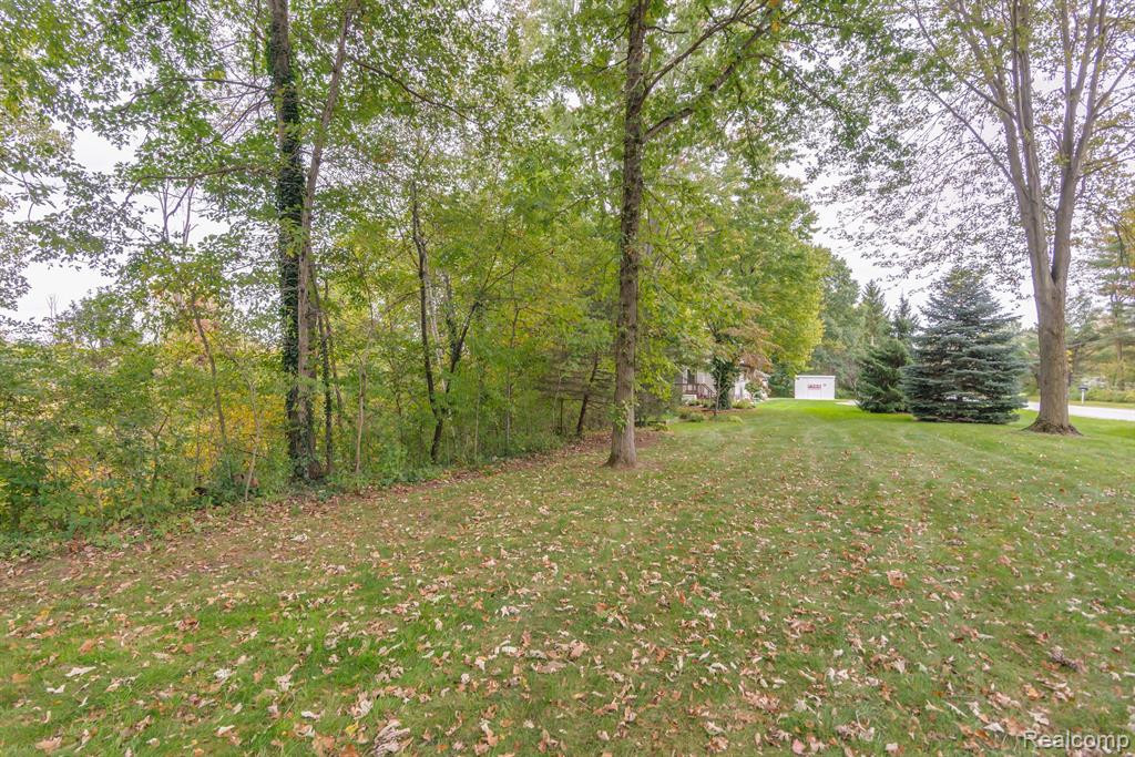 2491 ARLINGTON Road, Columbus, MI — Photo 30