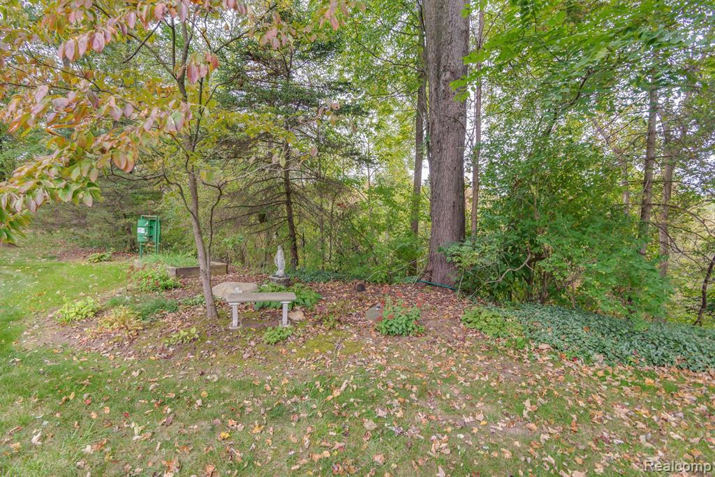 2491 ARLINGTON Road, Columbus, MI — Photo 31