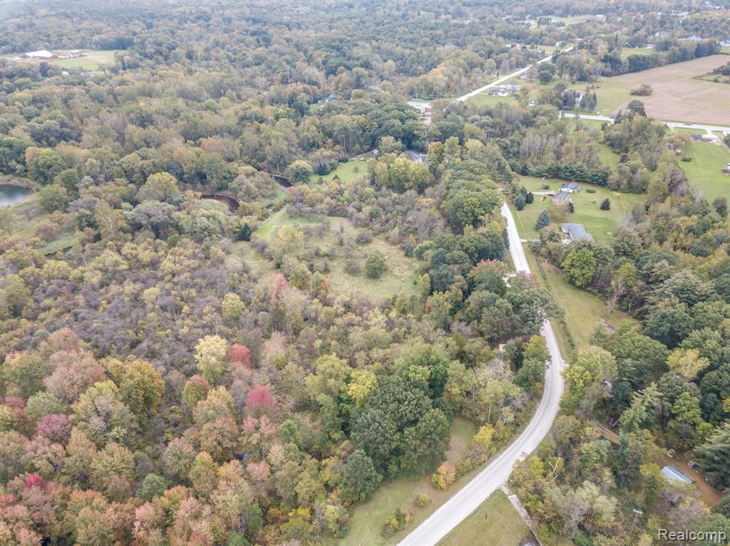 2491 ARLINGTON Road, Columbus, MI — Photo 35