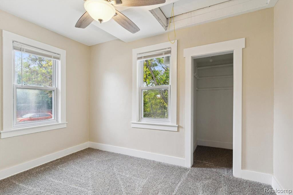 877 CAMERON Avenue, Pontiac, MI 48340 — Photo 19