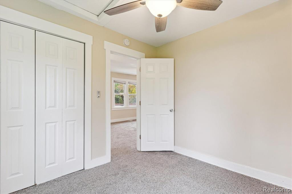 877 CAMERON Avenue, Pontiac, MI 48340 — Photo 23