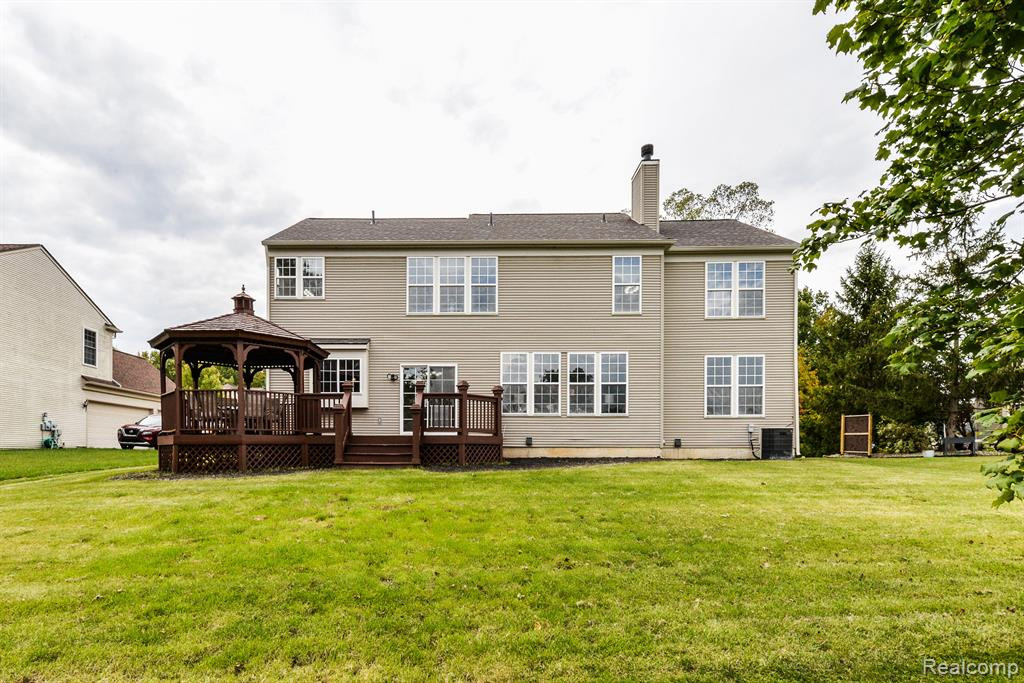 8308 THORNHILL Drive, Ypsilanti, MI 48197 — Photo 4