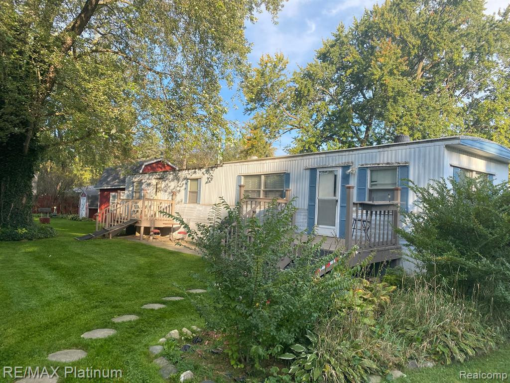 2678 GARY Avenue, Brighton, MI 48114 — front exterior