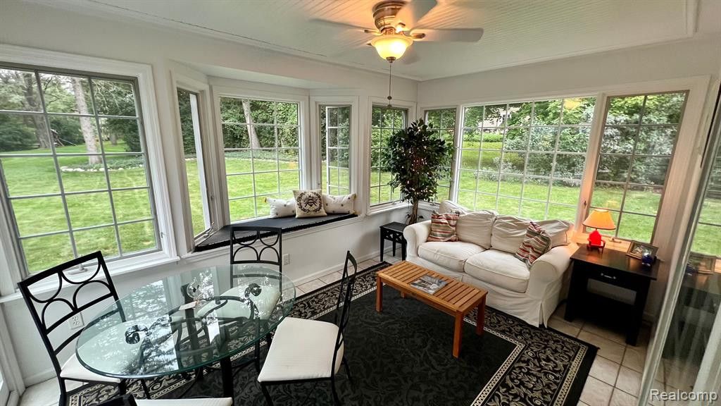 16135 THORNDYKE Court, Northville, MI 48168 — Photo 12