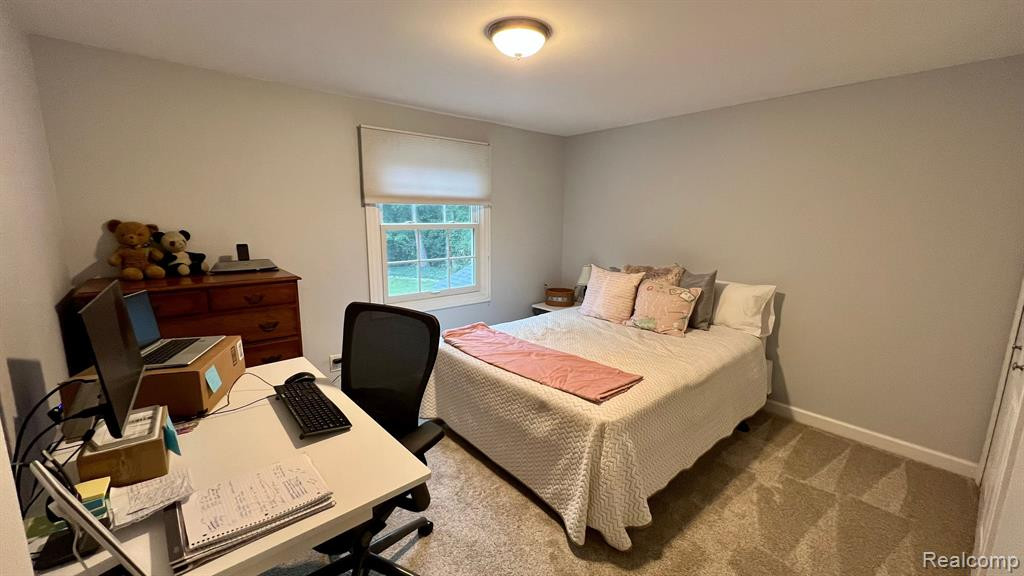 16135 THORNDYKE Court, Northville, MI 48168 — Photo 15