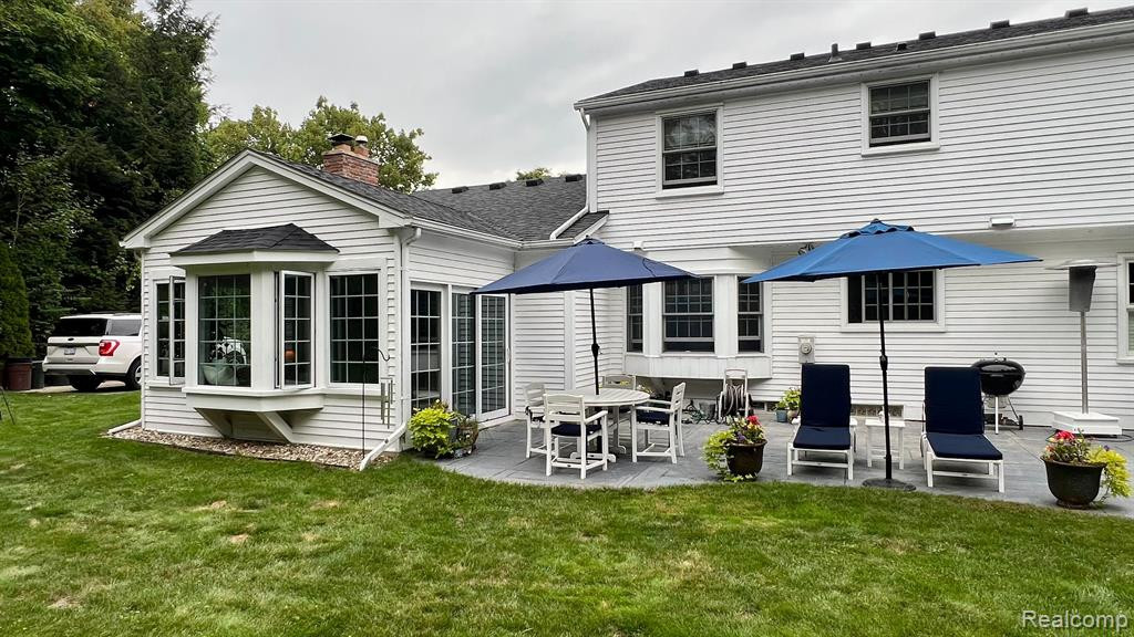 16135 THORNDYKE Court, Northville, MI 48168 — Photo 22