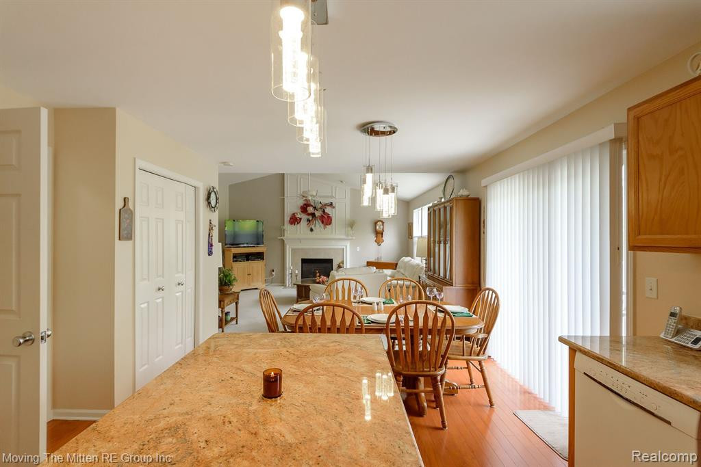 10149 E AVONDALE Circle, Ypsilanti, MI 48198 — Photo 28