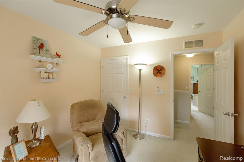 10149 E AVONDALE Circle, Ypsilanti, MI 48198 — Photo 41