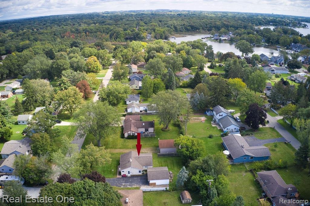 4445 OAKVISTA Avenue, Clarkston, MI — Photo 31