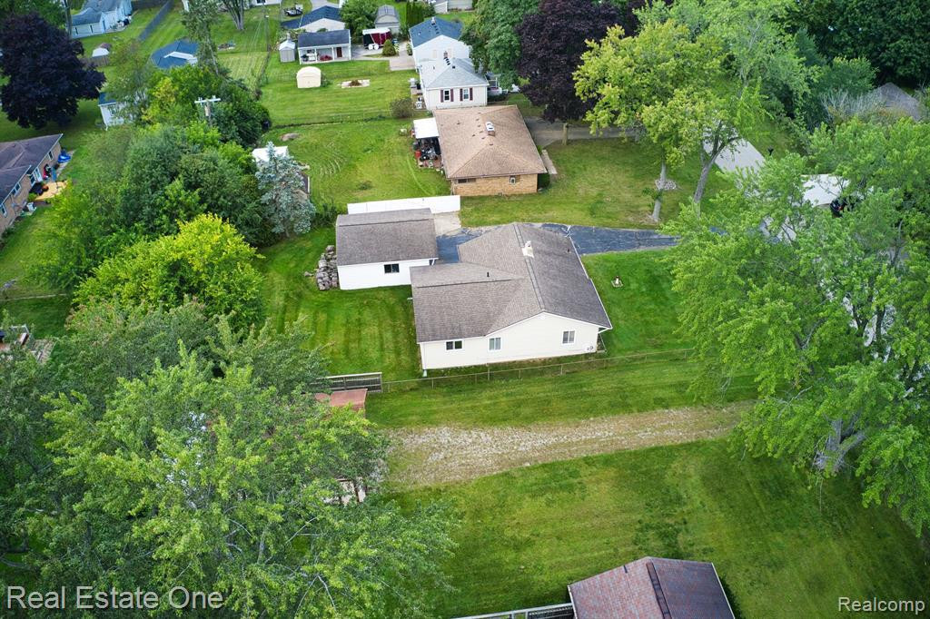 4445 OAKVISTA Avenue, Clarkston, MI — Photo 33