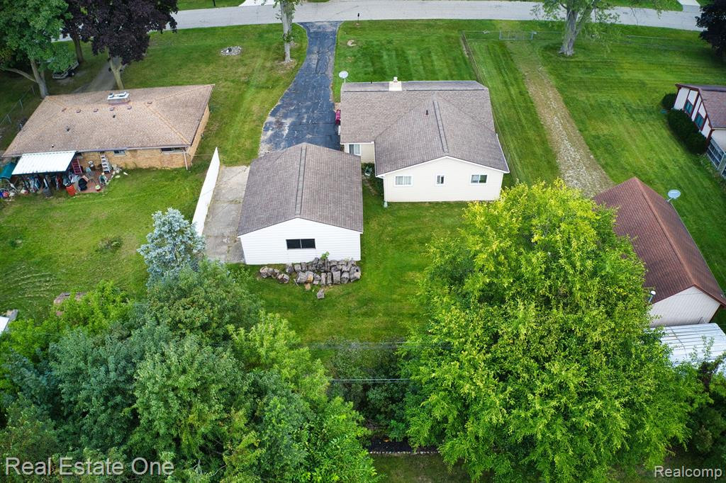 4445 OAKVISTA Avenue, Clarkston, MI — Photo 34