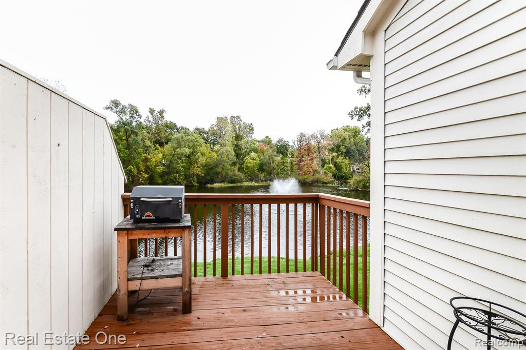 115 PONDVIEW, Brighton, MI 48116 — Photo 18