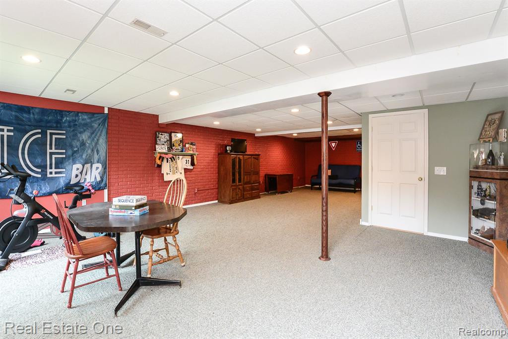 115 PONDVIEW, Brighton, MI 48116 — Photo 35