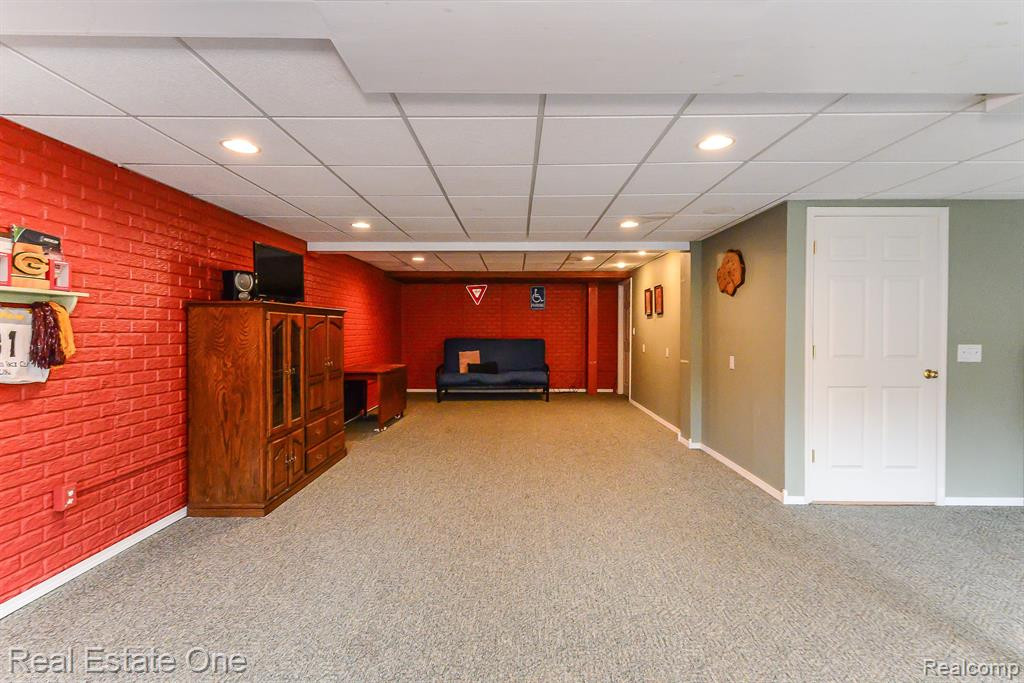 115 PONDVIEW, Brighton, MI 48116 — Photo 36