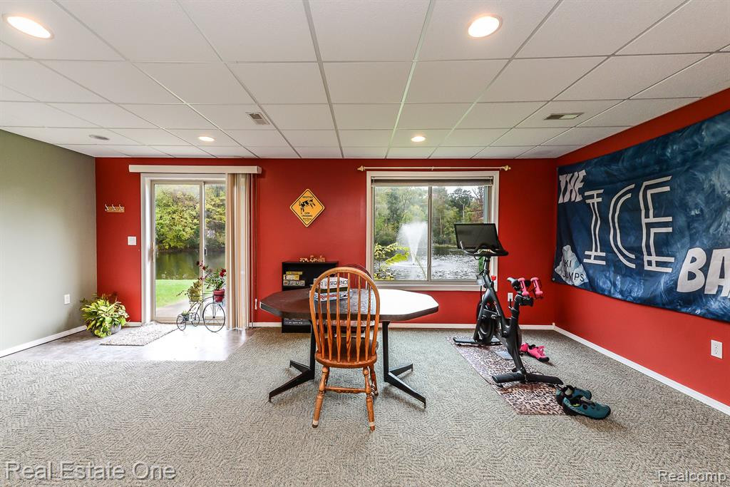 115 PONDVIEW, Brighton, MI 48116 — Photo 38