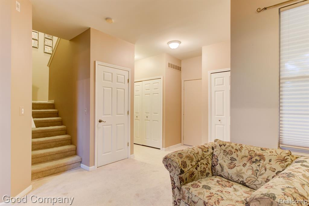 41435 GLADE Road, Canton, MI 48187 — Photo 8