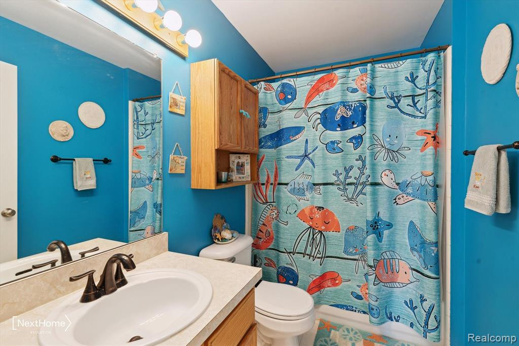 6624 SUMMERDALE Circle E, Ypsilanti, MI 48197 — Photo 27