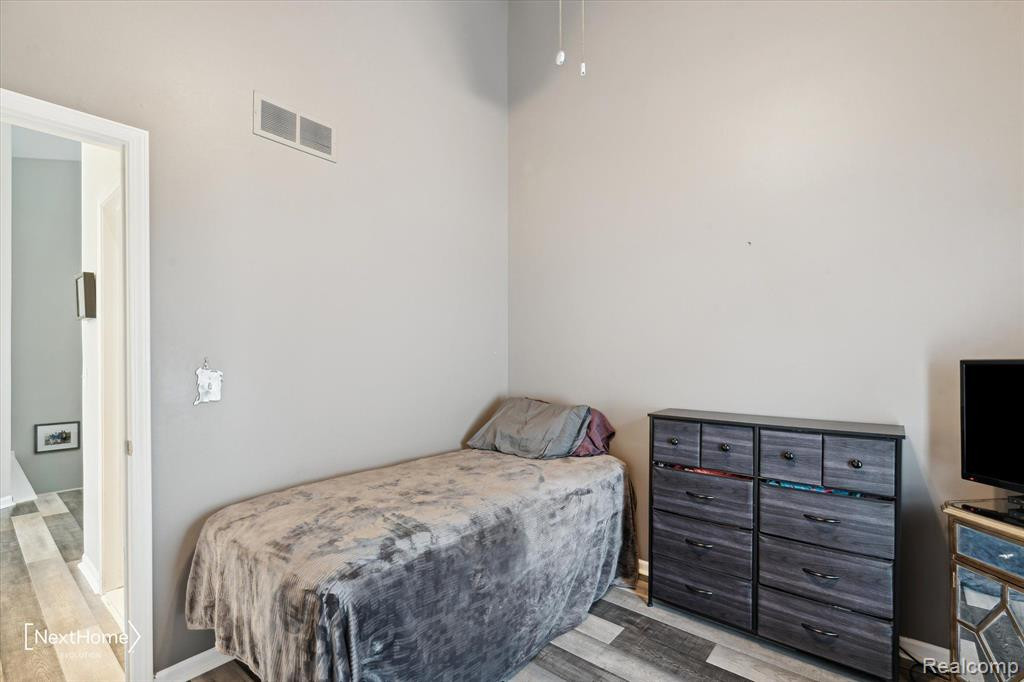 6624 SUMMERDALE Circle E, Ypsilanti, MI 48197 — Photo 34