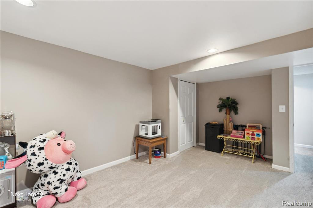 6624 SUMMERDALE Circle E, Ypsilanti, MI 48197 — Photo 42