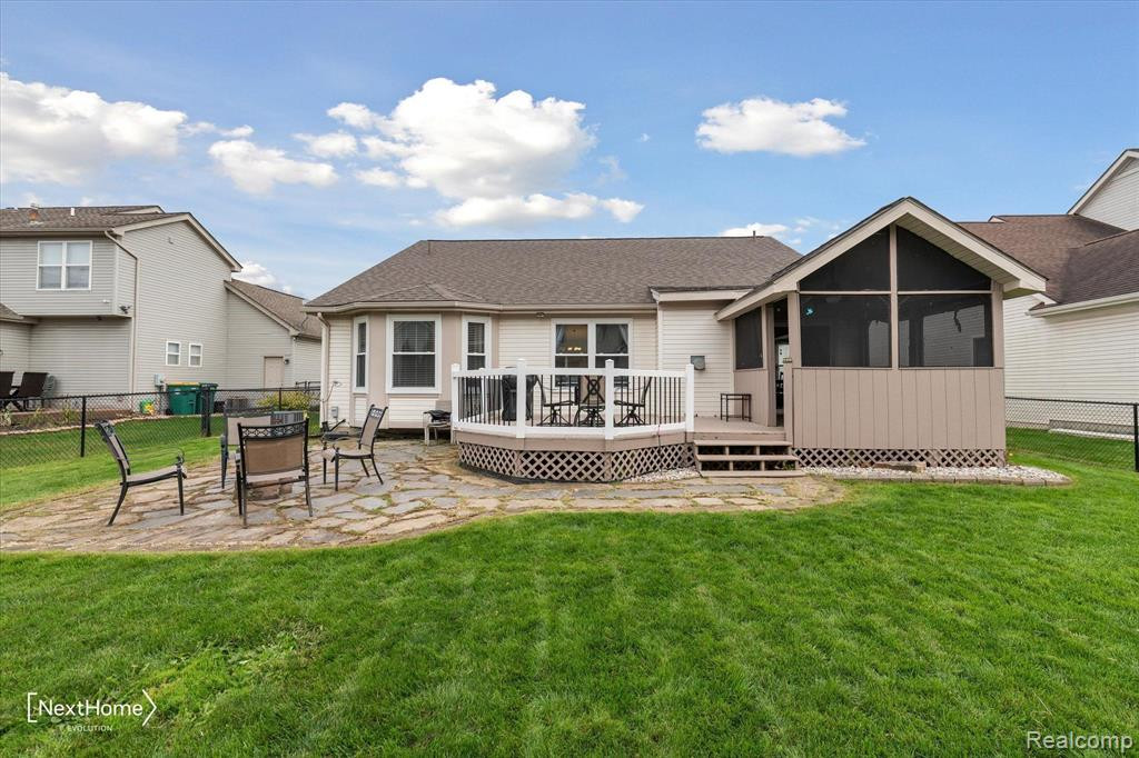 6624 SUMMERDALE Circle E, Ypsilanti, MI 48197 — Photo 46