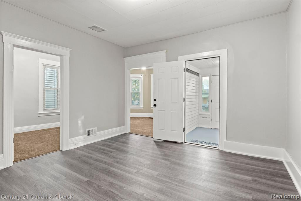 436 S HARBAUGH Street, Detroit, MI 48209 — Photo 3
