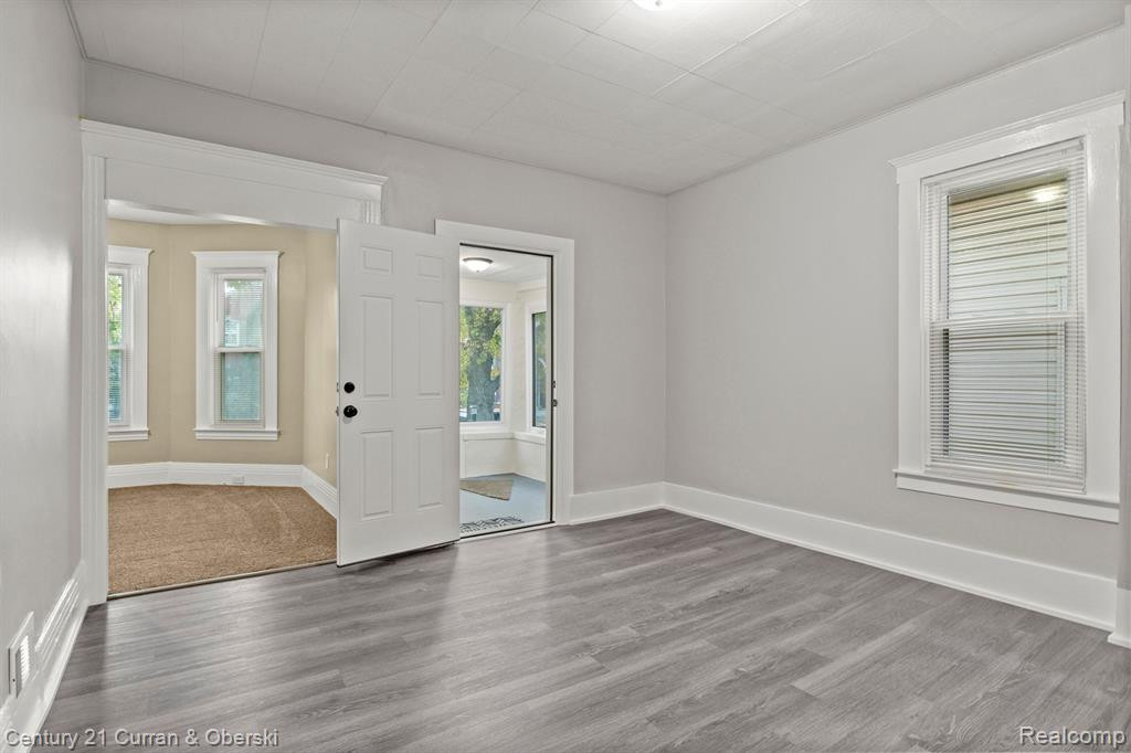 436 S HARBAUGH Street, Detroit, MI 48209 — Photo 5