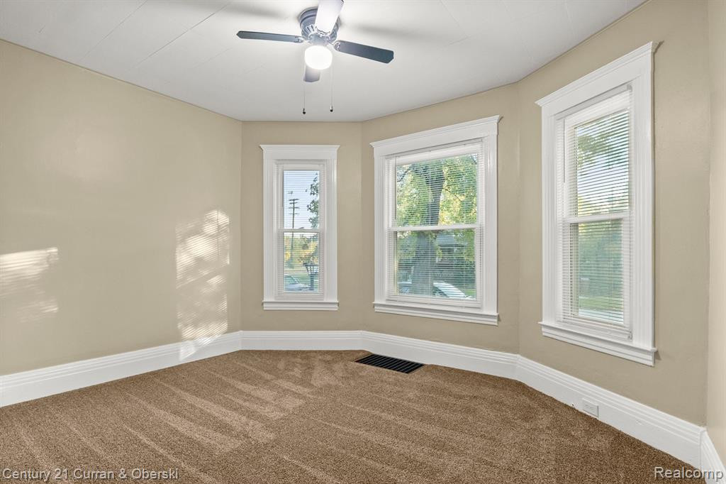 436 S HARBAUGH Street, Detroit, MI 48209 — Photo 7