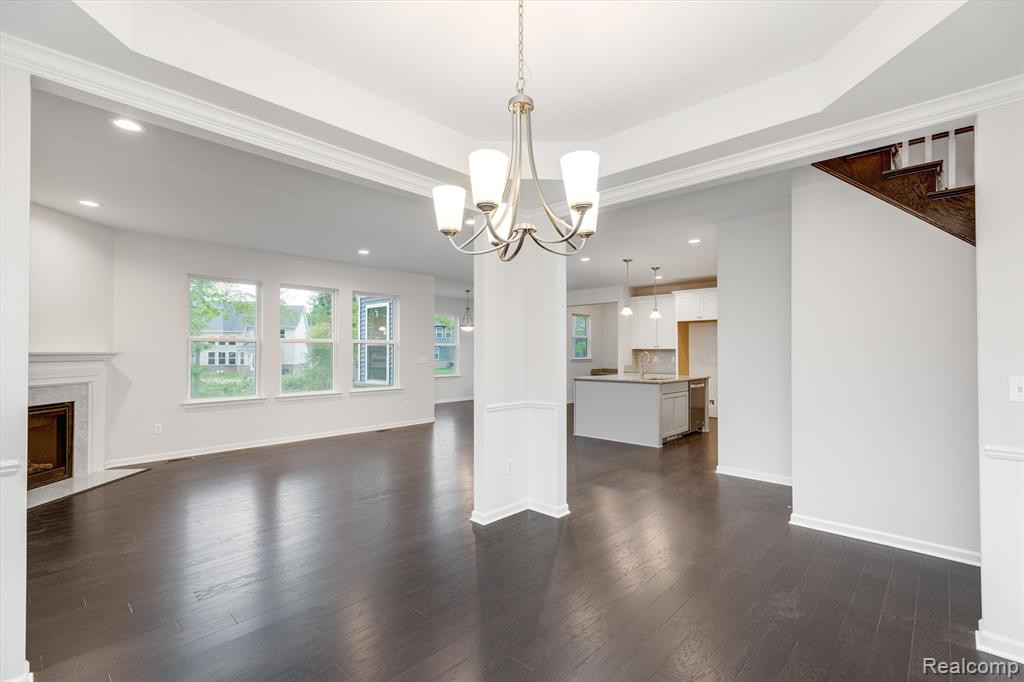 636 ALLEGHENY Drive, South Lyon, MI 48178 — Photo 10