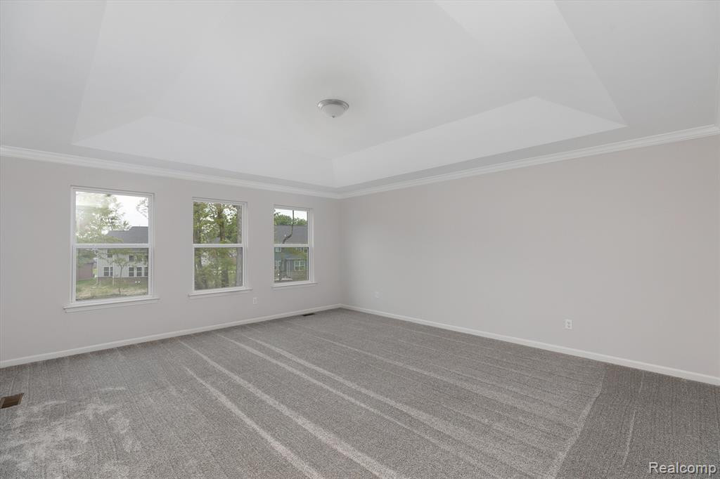 636 ALLEGHENY Drive, South Lyon, MI 48178 — Photo 38