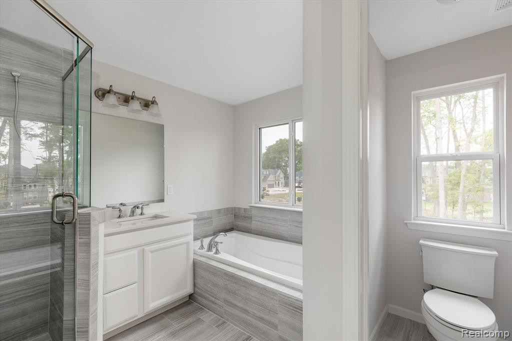 636 ALLEGHENY Drive, South Lyon, MI 48178 — Photo 41