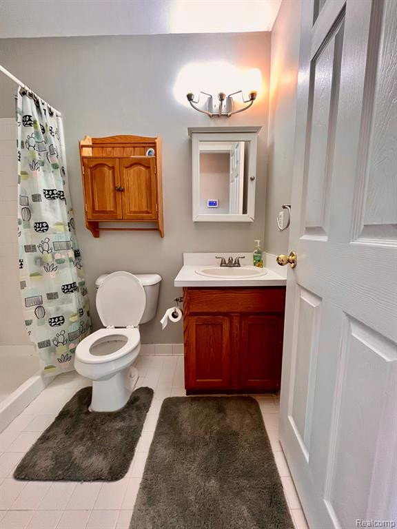 537 VICTORIAN Lane, Belleville, MI 48111 — Photo 34