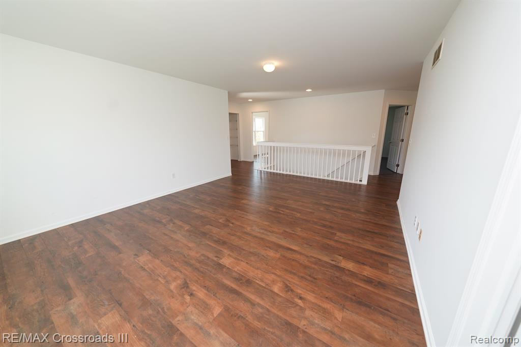 13905 MILTON Drive, Van Buren, MI 48111 — Photo 14