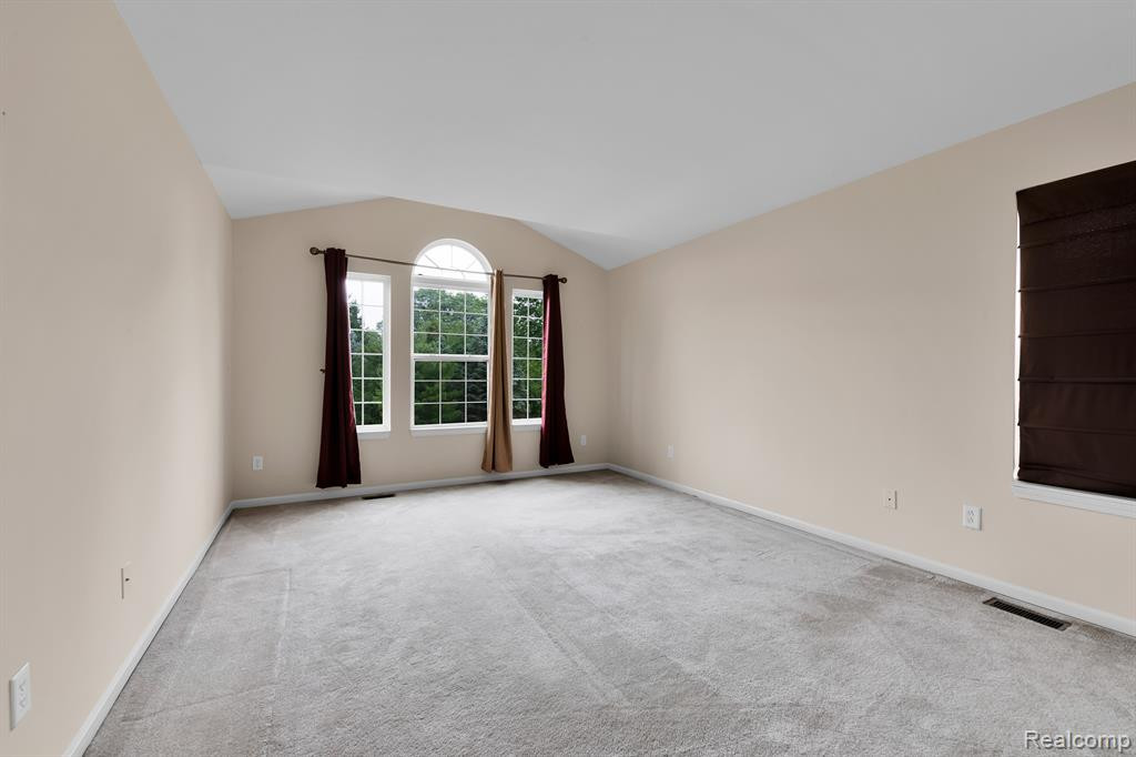 8756 COLUMBIA Circle, Canton, MI 48187 — Photo 15