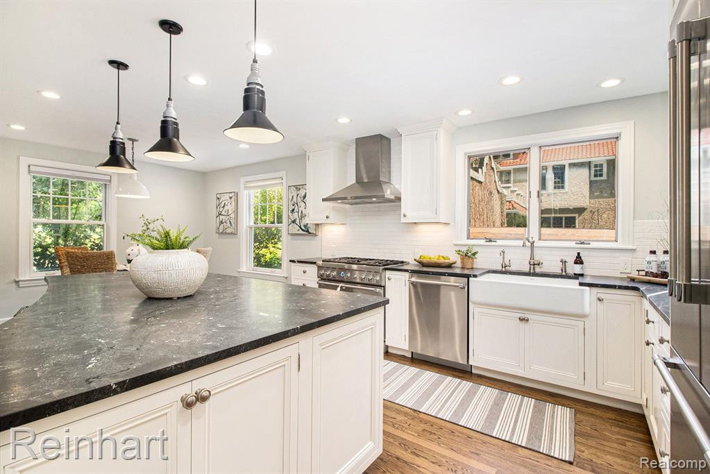 1015 MARTIN Place, Ann Arbor, MI 48104 — Photo 10