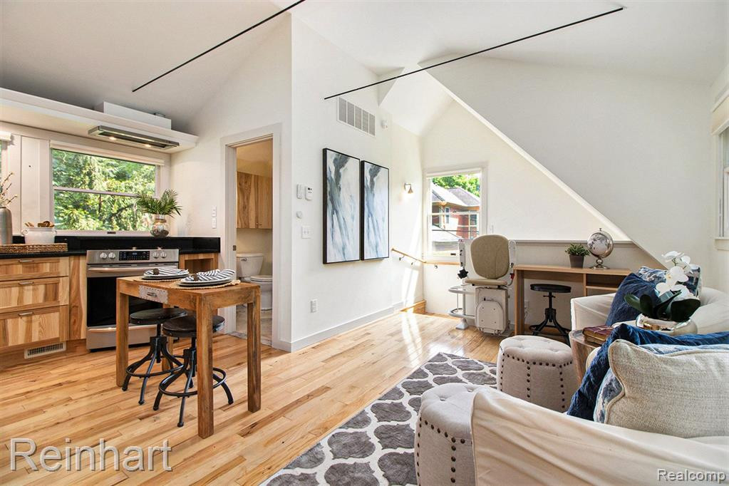 1015 MARTIN Place, Ann Arbor, MI 48104 — Photo 41