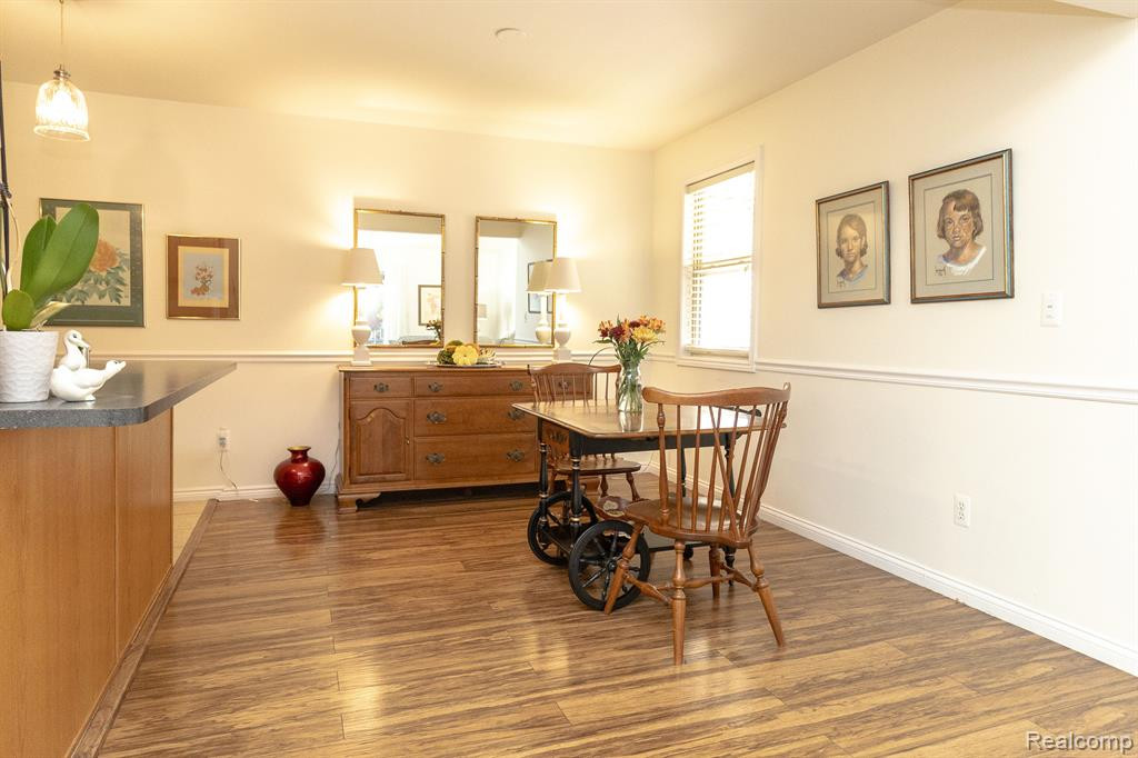 17438 N LUCILLE Circle, 17, New Boston, MI 48164 — Photo 10