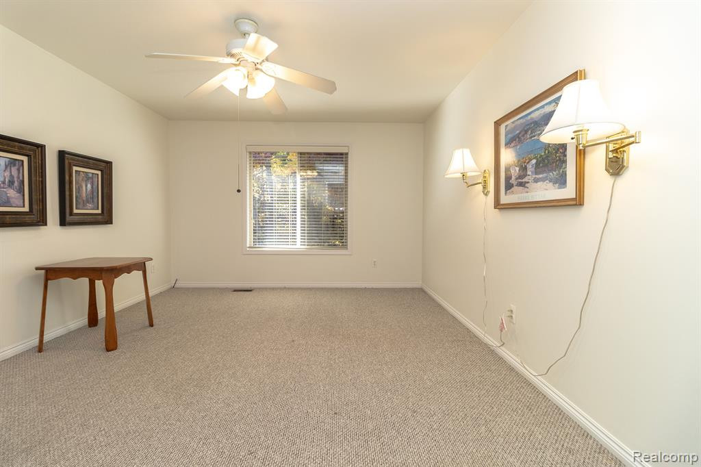 17438 N LUCILLE Circle, 17, New Boston, MI 48164 — Photo 21
