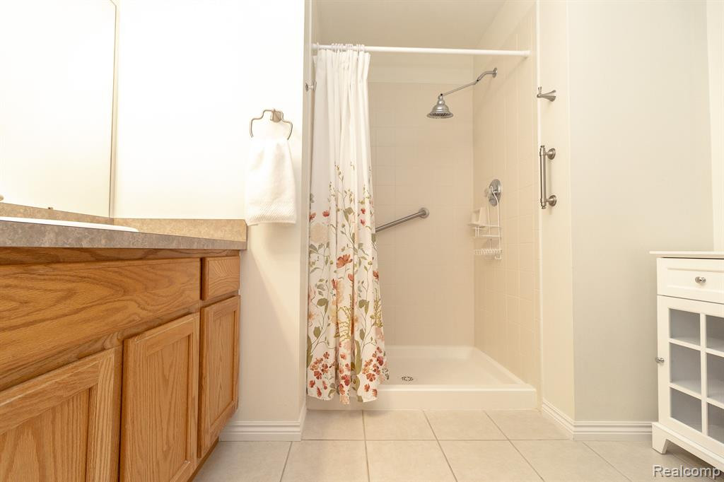 17438 N LUCILLE Circle, 17, New Boston, MI 48164 — Photo 24